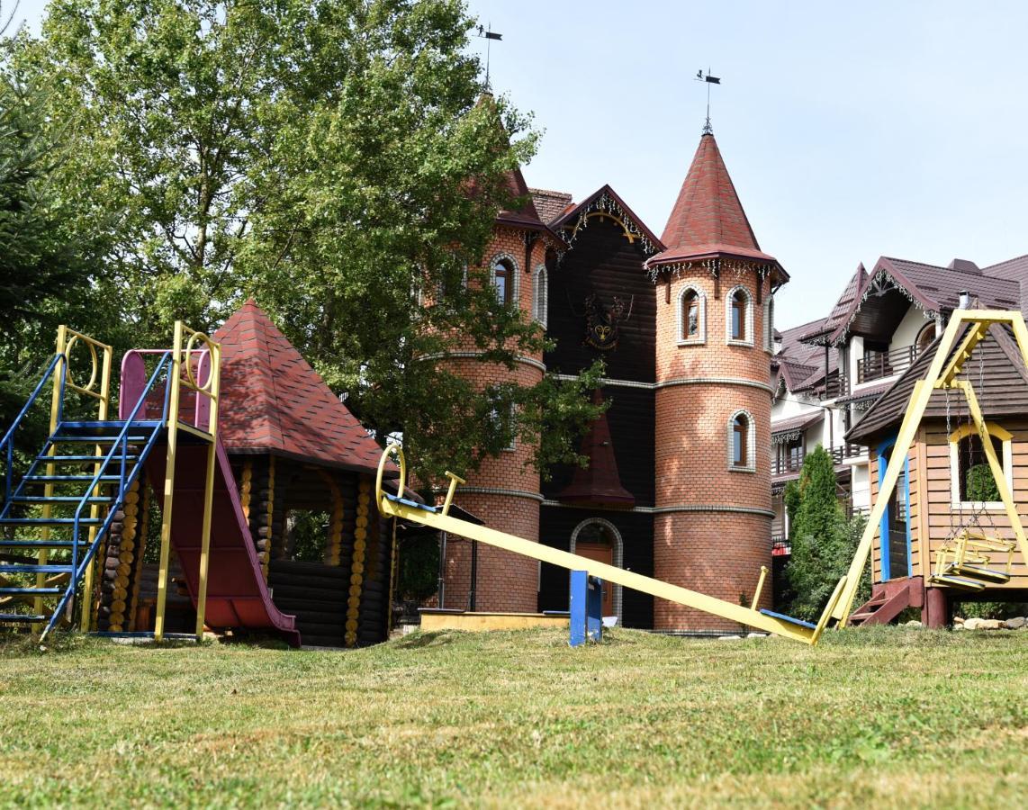 Castle Belvedere Bukovel Luaran gambar