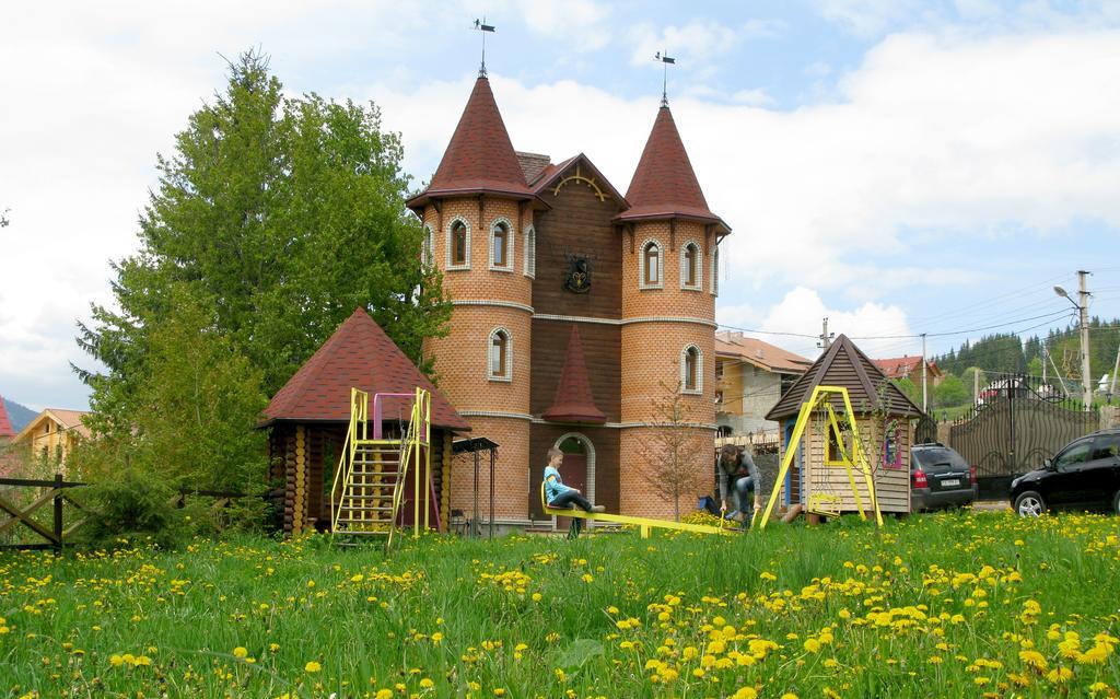 Castle Belvedere Bukovel Luaran gambar